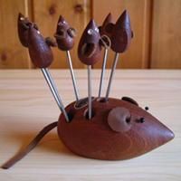 チークのカクテルフォークセット *ハリネズミ