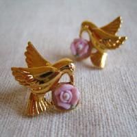 AVON社 * 鳥とピンクローズのピアス