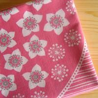デンマーク*お花のテーブルクロス(PINK)